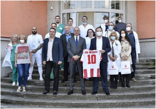 FK Crvena Zvezda podelila sezonske karte za zaposlene u KBC ZVEZDARA